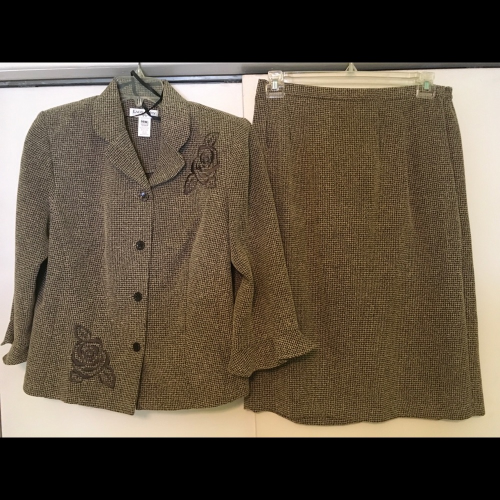 2 piece suit